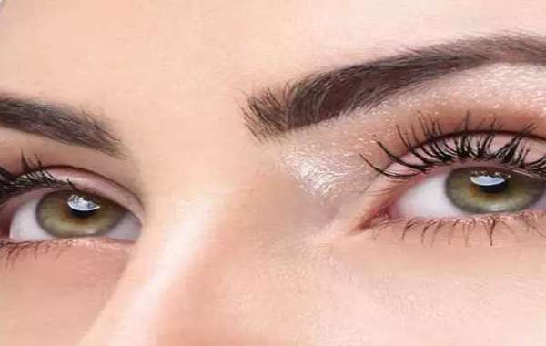 What is Careprost Eyelash Growth Solution and how does it work?