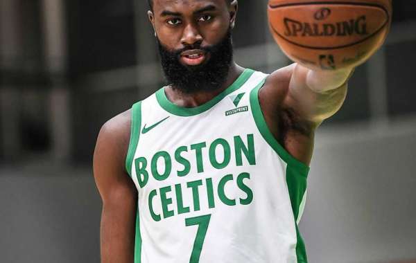Les Boston Celtics dévoilent leurs nouveaux maillots City Edition