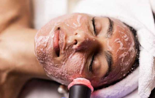Get the Super OxyGeneo Treatment at Revive Beauty Solutions
